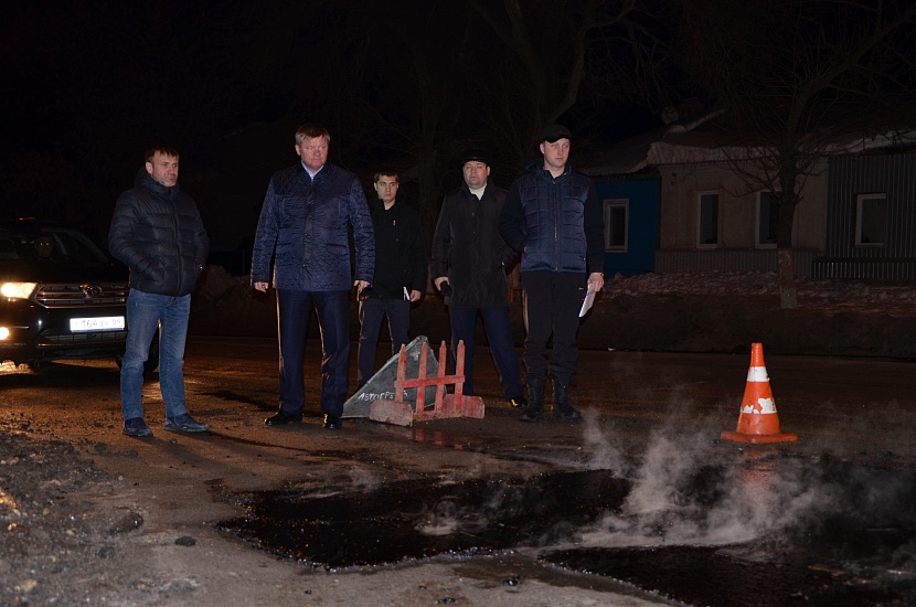 Михаил Исаев поставил задачу перед дорожными 
службами – уйти от понятия ямочный ремонт в весенний период