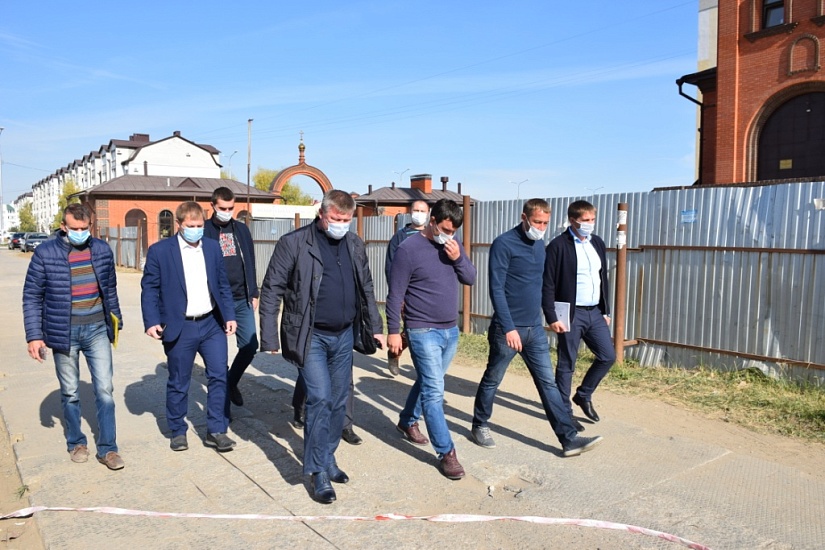 Михаил Исаев проинспектировал строительство 
новых дорог в Саратове