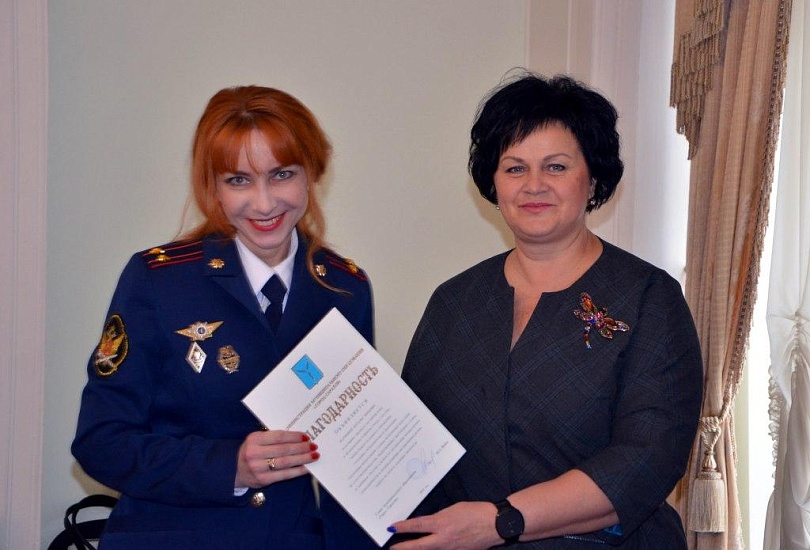 На заседании городской комиссии по делам 
несовершеннолетних и защите их прав подвели итоги работы за год