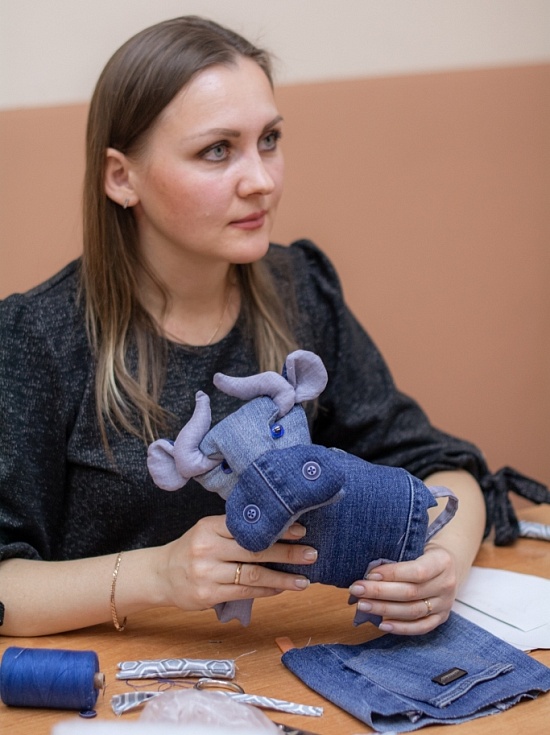 Состоялся Фестиваль педагогических идей 
«Новогодний handmade»