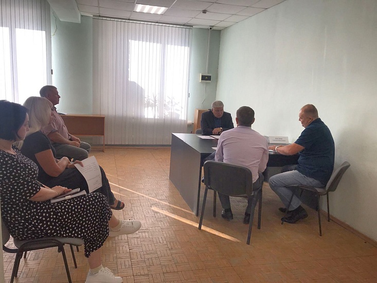 Глава администрации Фрунзенского района 
провел личный прием граждан