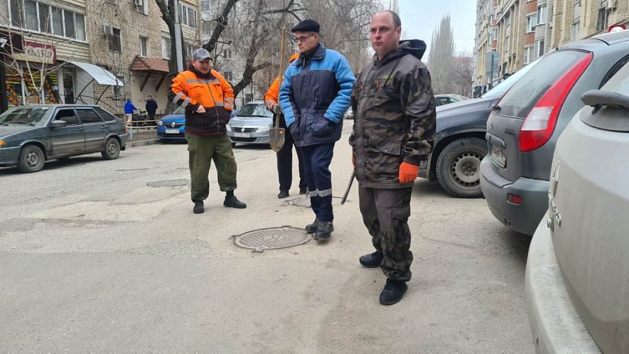 В областном центре проверили состояние 
колодцев перед началом ремонтных работ