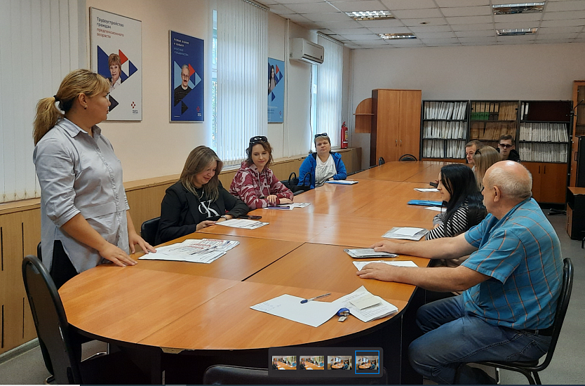 Комитет по труду и социальному развитию 
принял участие в мероприятие городского центра занятости