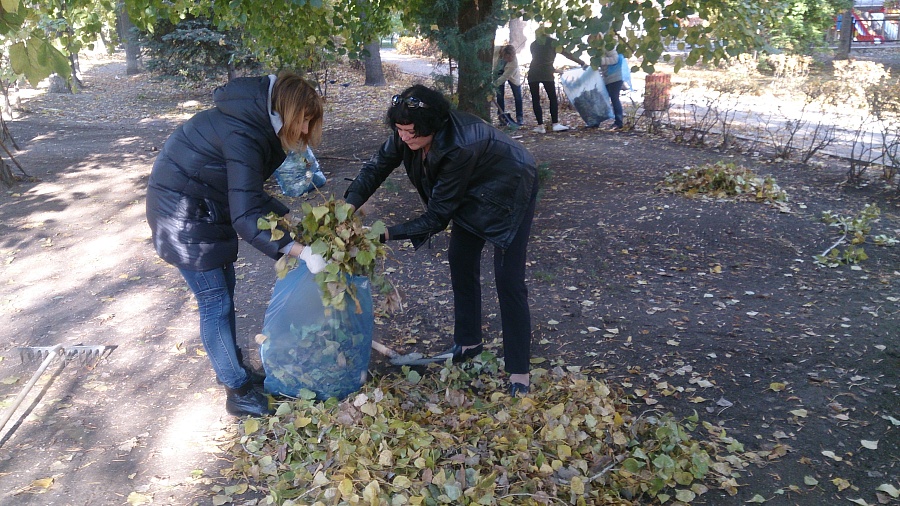 В общегородском субботнике приняли участие 
более 6000 саратовцев