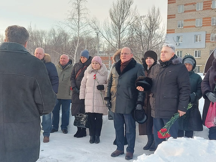 В Саратовском районе почтили память россиян, 
исполнявших служебный долг за пределами Отечества