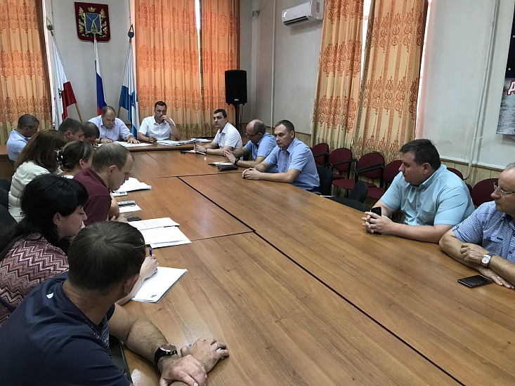 В Саратове продолжается кампания по ремонту 
дворов