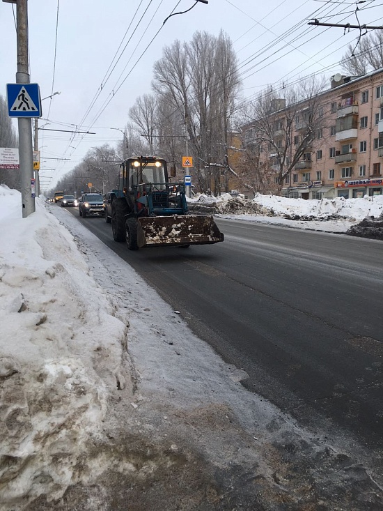 Работы по благоустройству Ленинского района 
продолжаются