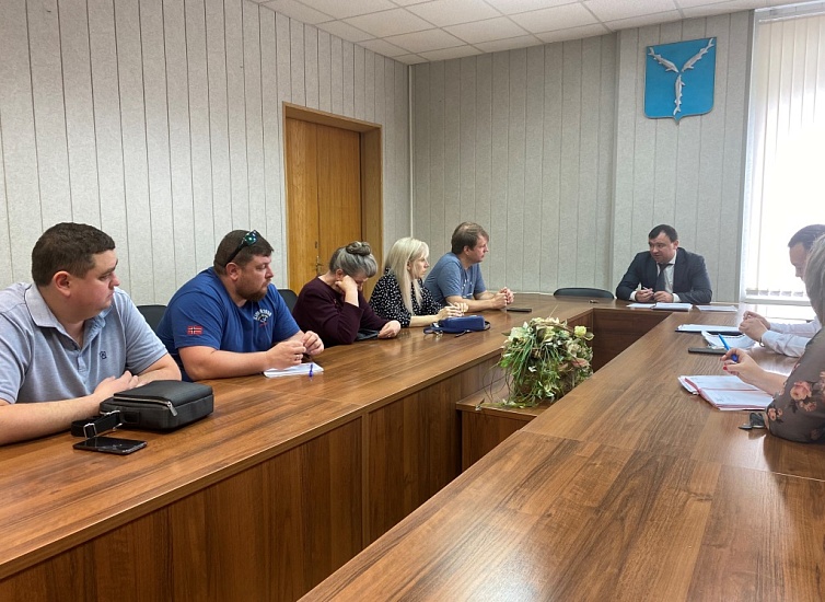 В Волжском районе прошло совещание с руководителями 
управляющих компаний