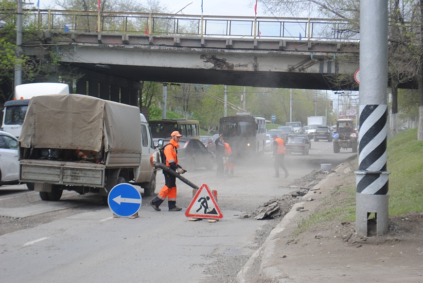 В городе продолжается ремонт дорог