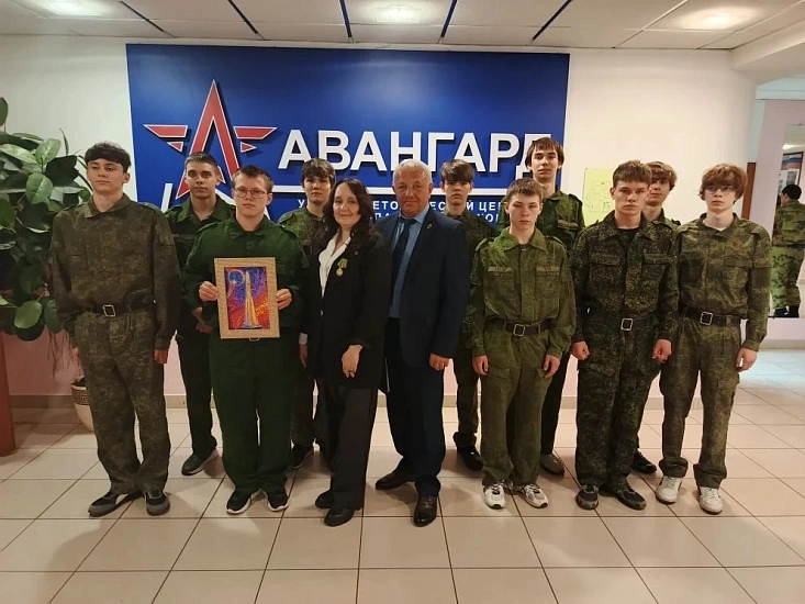 65-летию легендарного полета посвящается