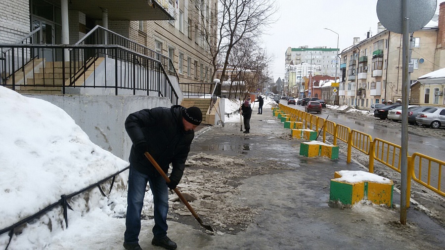 В Волжском районе продолжаются мероприятия 
по благоустройству