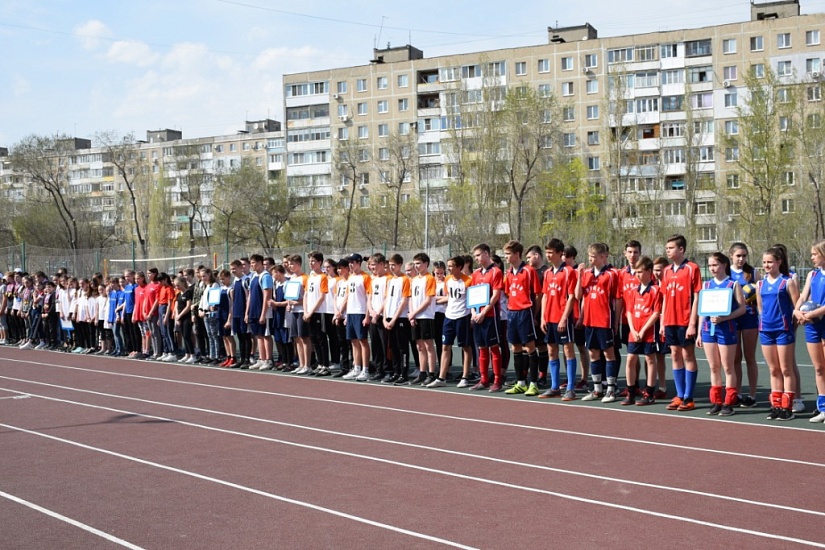 В Саратове состоялось открытие «Весеннего 
фестиваля спорта»
