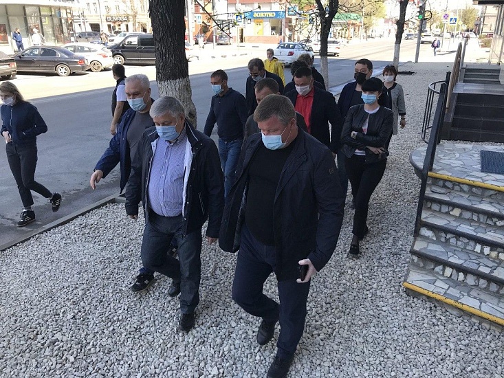 Михаил Исаев подрядчикам: «Требуем усилиться 
ресурсами в части рабочих и техники»