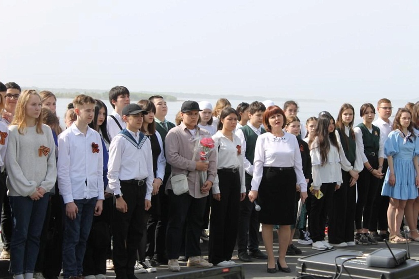 Состоялась Вахта памяти героев-речников, 
посвященная 80-летию победы Советской Армии в Сталинградской битве и Дню Победы в Великой Отечественной войне 1941-1945 гг