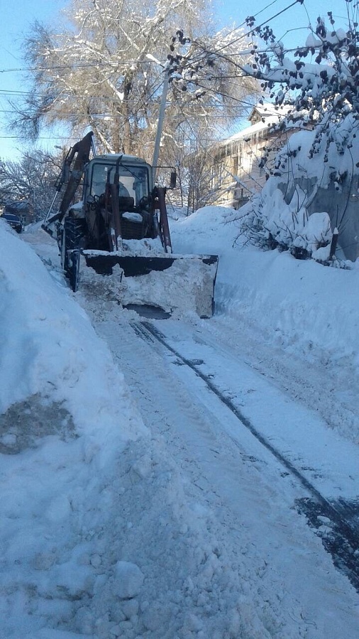 В Кировском районе продолжаются мероприятия 
по очистке
