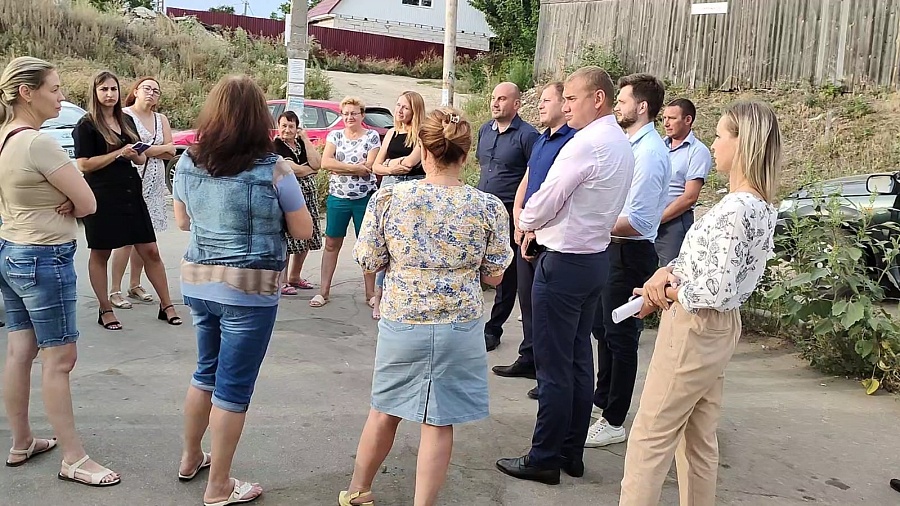 В поселке Саксагай прошла встреча с жителями