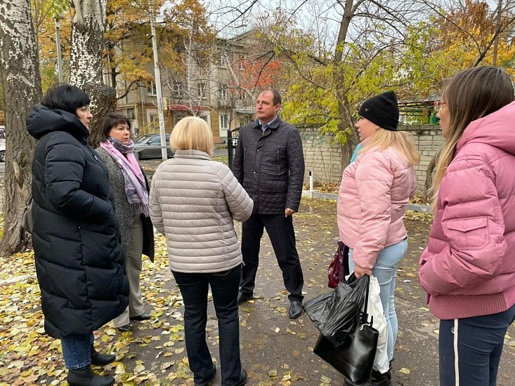 Во Фрунзенском районе состоялась встреча 
с жителями