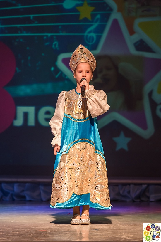 Состоялся городской конкурс юных исполнителей 
эстрадной песни «Серебряный дождь-2018»