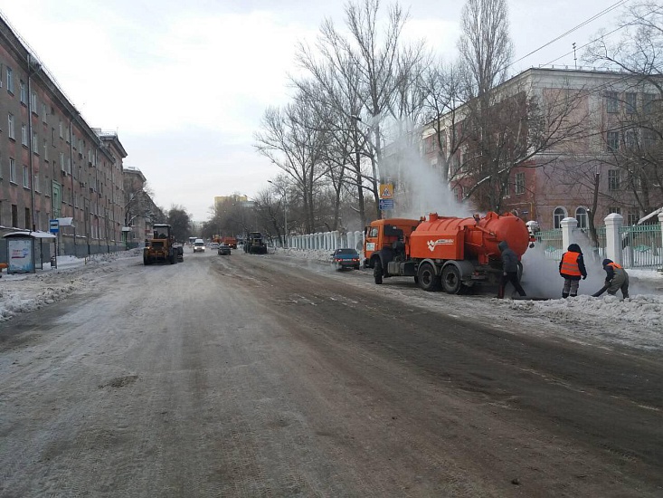 В Заводском районе проводятся аварийно-восстановительные 
работы