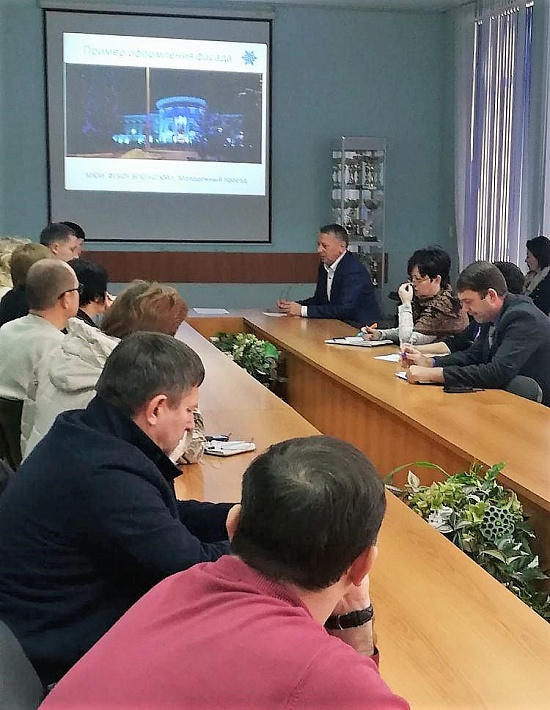 Ленинский район готовит новогоднюю иллюминацию