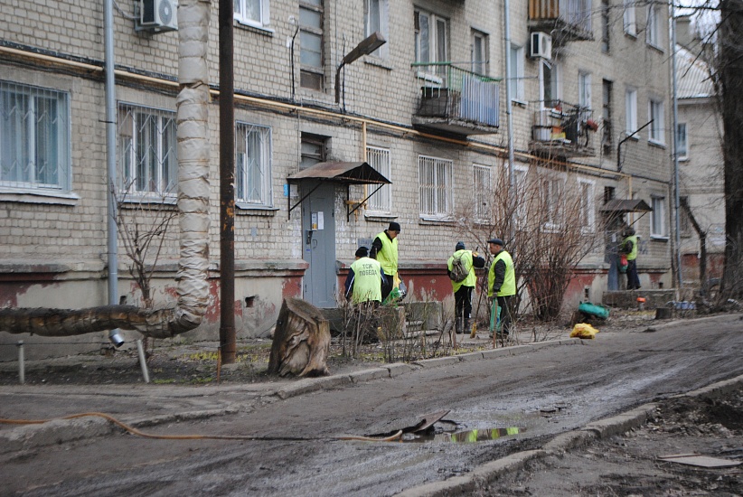 В Ленинском районе - уборка каждый день