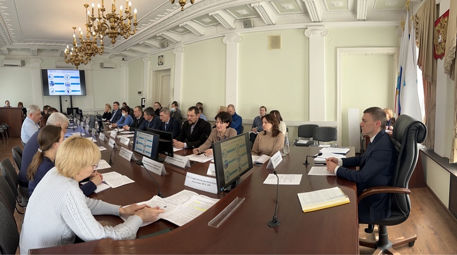 Состоялось заседание городской комиссии 
по охране труда