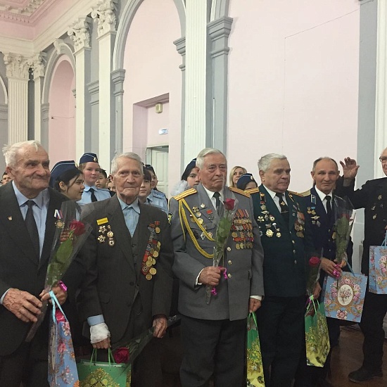 В Кировском районе состоялось торжественное 
мероприятие в рамках празднования Дня призывника