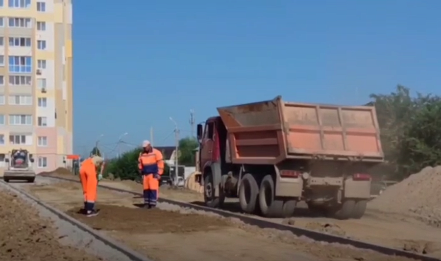Строительство новой дороги в микрорайоне 
Солнечный-2 завершится до 30 сентября
