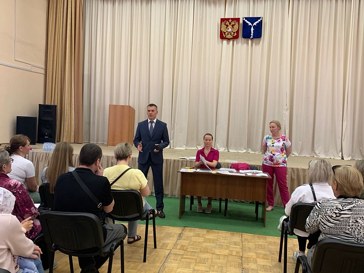 Состоялась встреча с жителями Волжского 
района