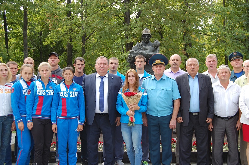 Валерий Сараев поздравил Анну Стародымову 
с победой на Чемпионате мира по пожарно–спасательному спорту