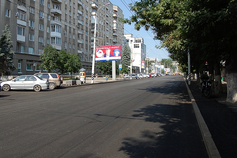 Несмотря на праздники, продолжаются ремонтные 
работы на саратовских дорогах