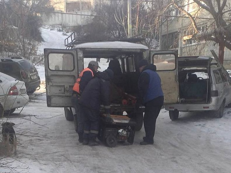 В поселке Увек ведется работа по восстановлению 
отопления и водоснабжения