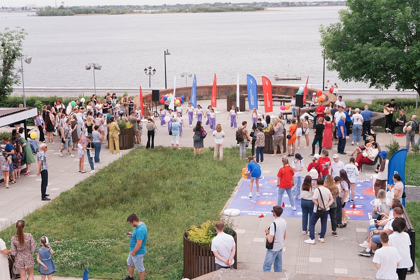 Накануне на Набережной Космонавтов состоялся 
городской фестиваль #ЛЕТОвДВИЖЕНИИ