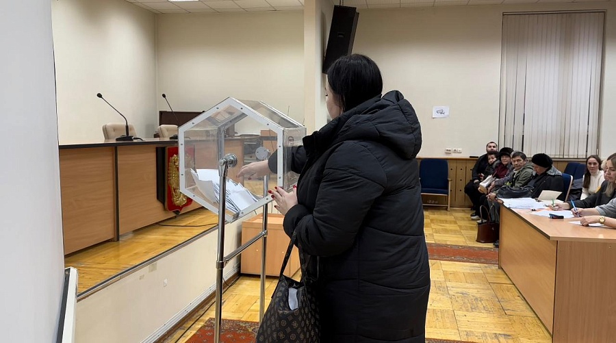 Состоялась жеребьевка по распределению 
квартир для переселения