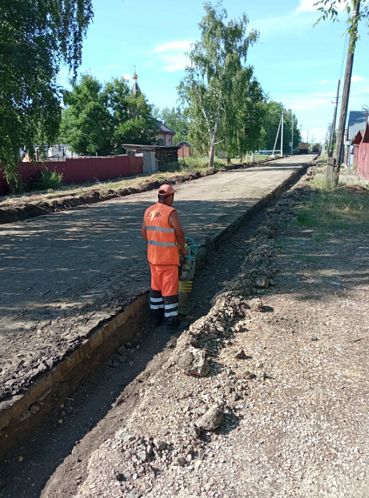 Начались работы по ремонту дорожного полотна 
на ул. Школьная от ул. Вишневой до участка №19А ст.Тарханы