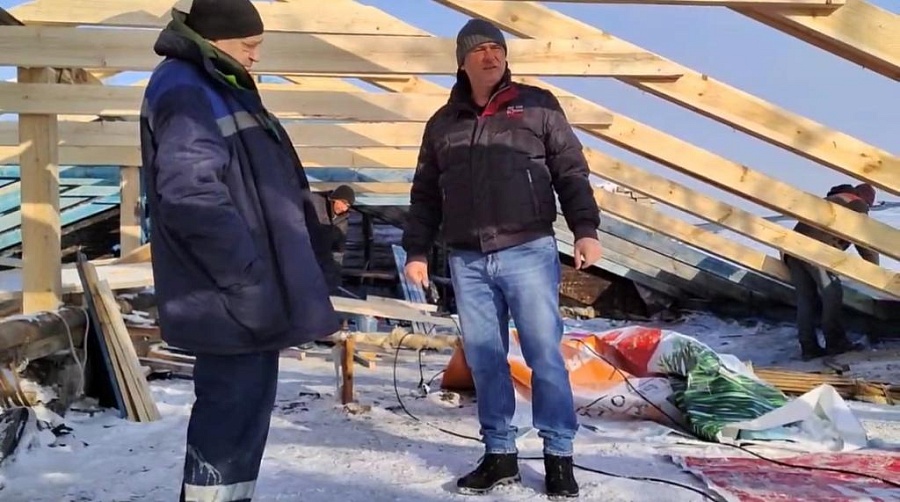Игорь Струков провел объезд территории 
Кировского района