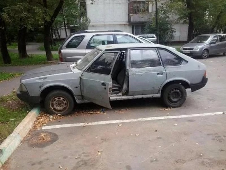 В Саратове проходит операция «Брошенный 
транспорт»