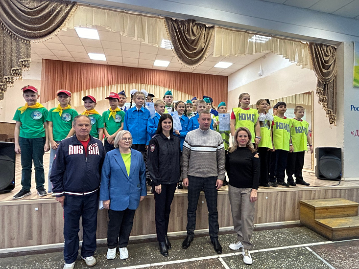В Октябрьском районе подвели итоги районного 
этапа городского конкурса «Безопасное колесо»