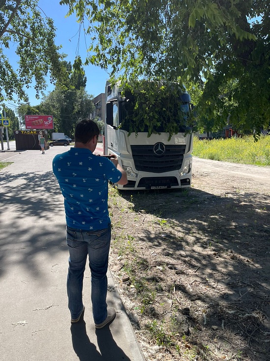 В Заводском районе проводятся рейды по 
несанкционированным парковкам на зеленых зонах