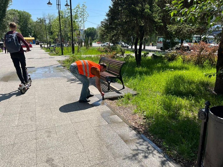 Во Фрунзенском районе проводятся работы 
по благоустройству общественных территорий