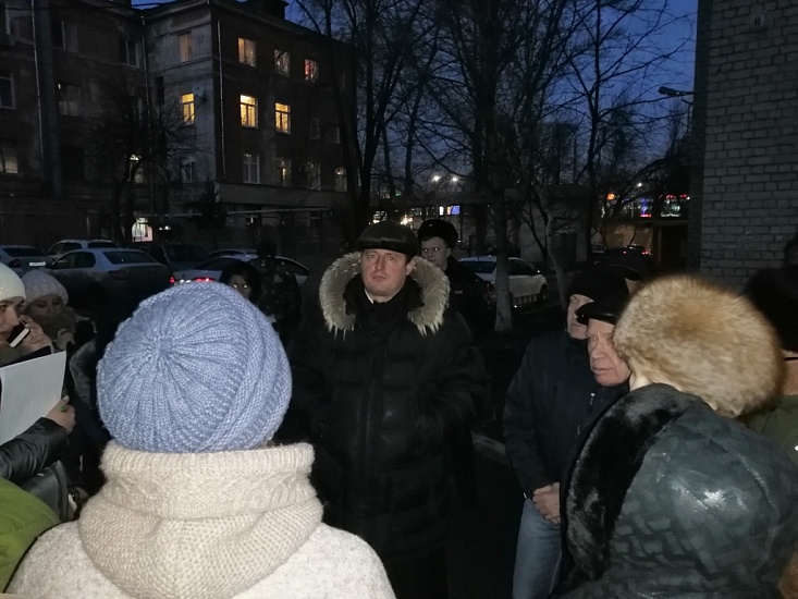 По поручению главы города Михаила Исаева 
продолжаются встречи с гражданами