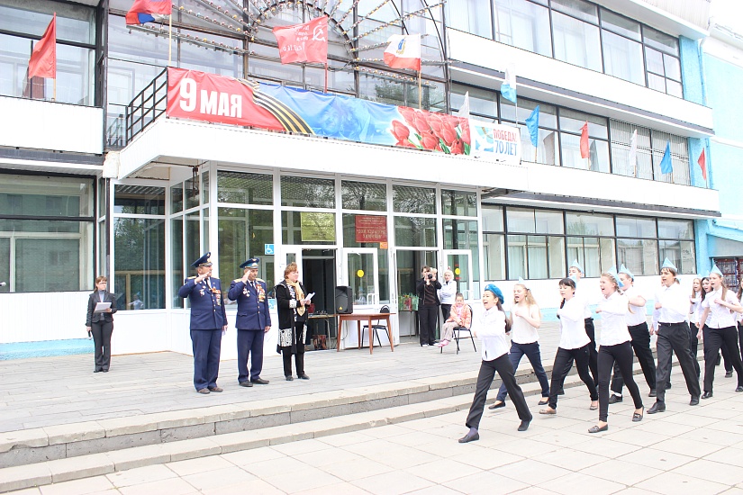 В Заводском районе - конкурсная программа 
«Под небом голубым»