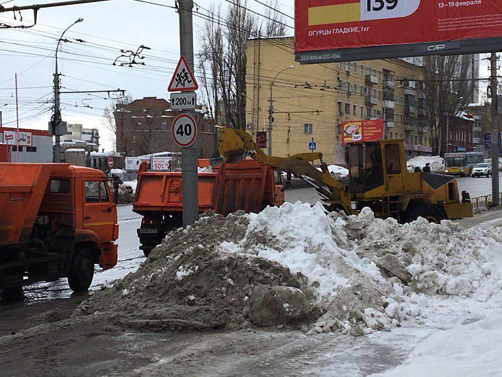 За прошедшие сутки с территории города 
вывезли более 24 тысяч кубометров снега