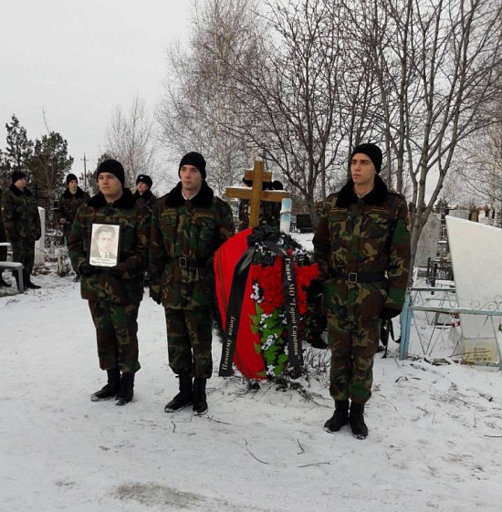 В Заводском районе с почестями захоронены 
останки бойца Красной армии