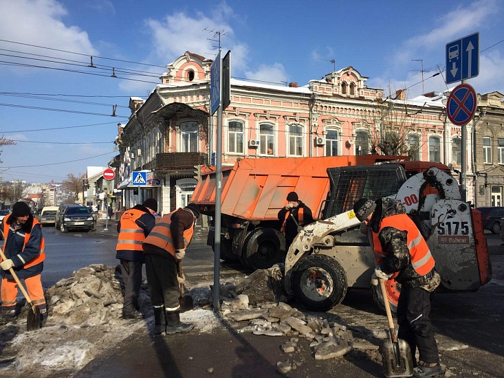 В Кировском районе ведутся работы по благоустройству