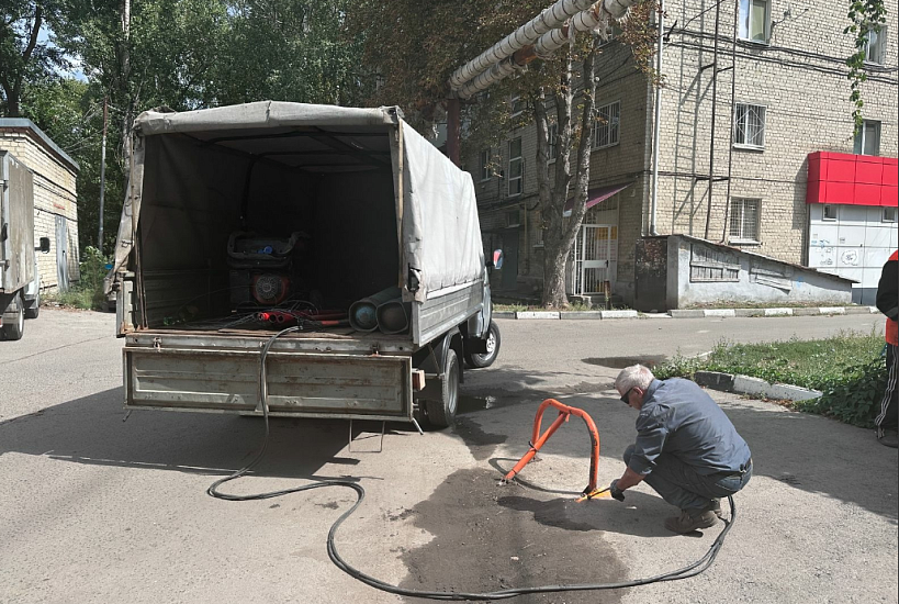 В Заводском районе проведены работы по 
демонтажу незаконных ограждений