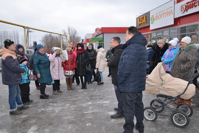 Жители пос. Иволгино просят сделать дорогу 
к детскому саду