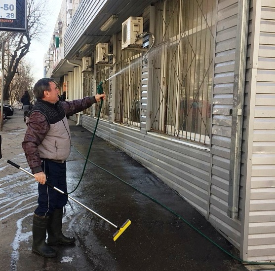 В Октябрьском районе продолжают благоустраивать 
улицы