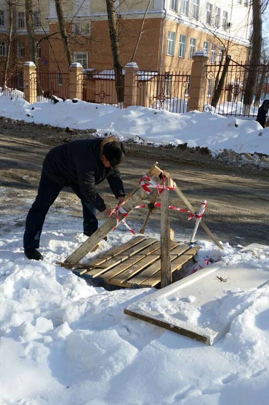 Все обращения об открытых люках ставятся 
на контроль и оперативно направляются собственникам коммуникаций