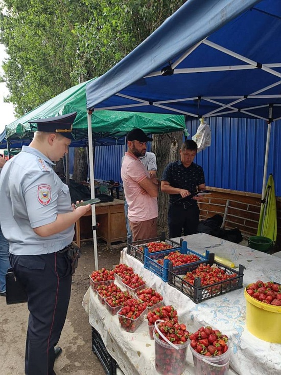 В Заводском районе прошли мероприятия 
по пресечению незаконной уличной торговли